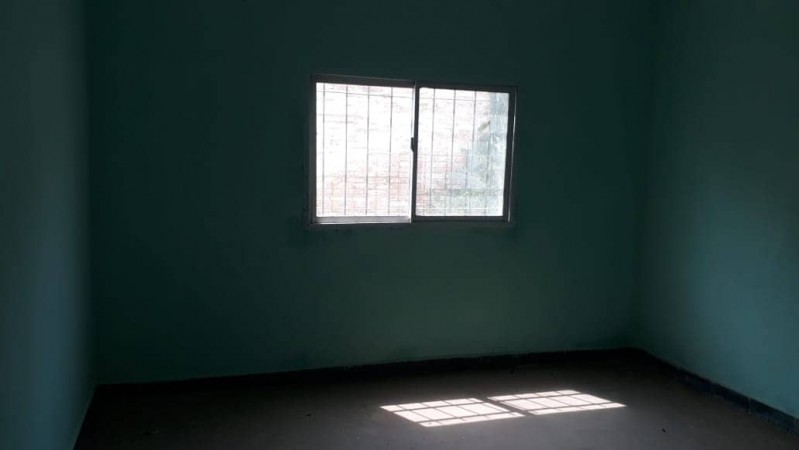 EN VENTA CASA Y GALPON EN CORONDA!!! Ref: 605