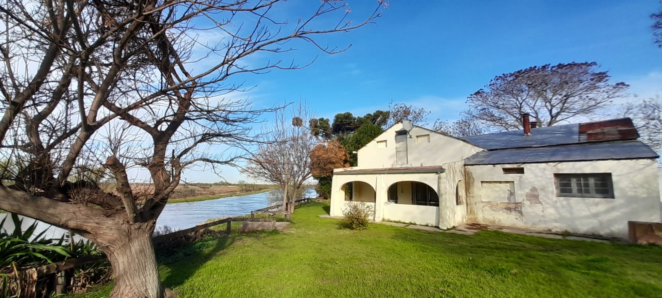 Ref. No 1312 - Hermoso inmueble ubicado sobre el rio Coronda