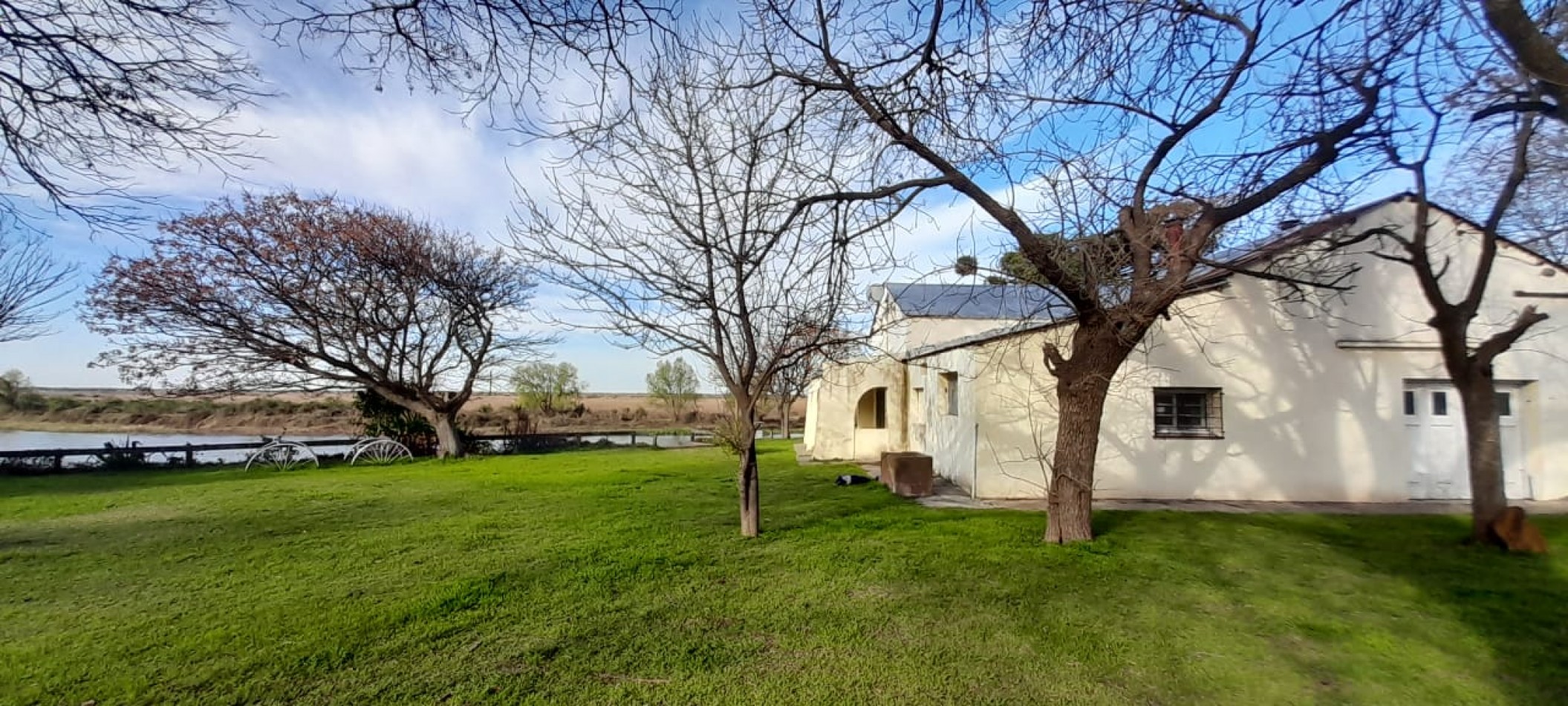 Ref. No 1312 - Hermoso inmueble ubicado sobre el rio Coronda