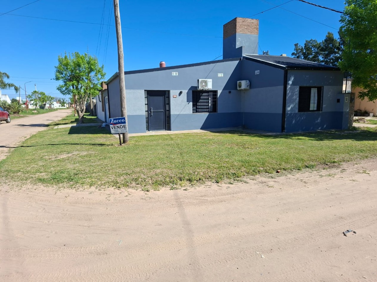 Ref. No 1319- CASA EN VENTA- CORONDA