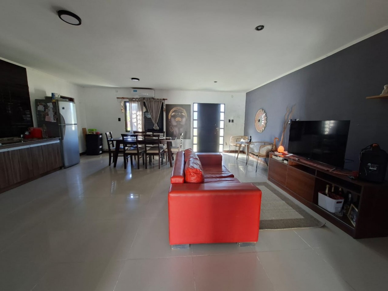 Ref. No 1319- CASA EN VENTA- CORONDA