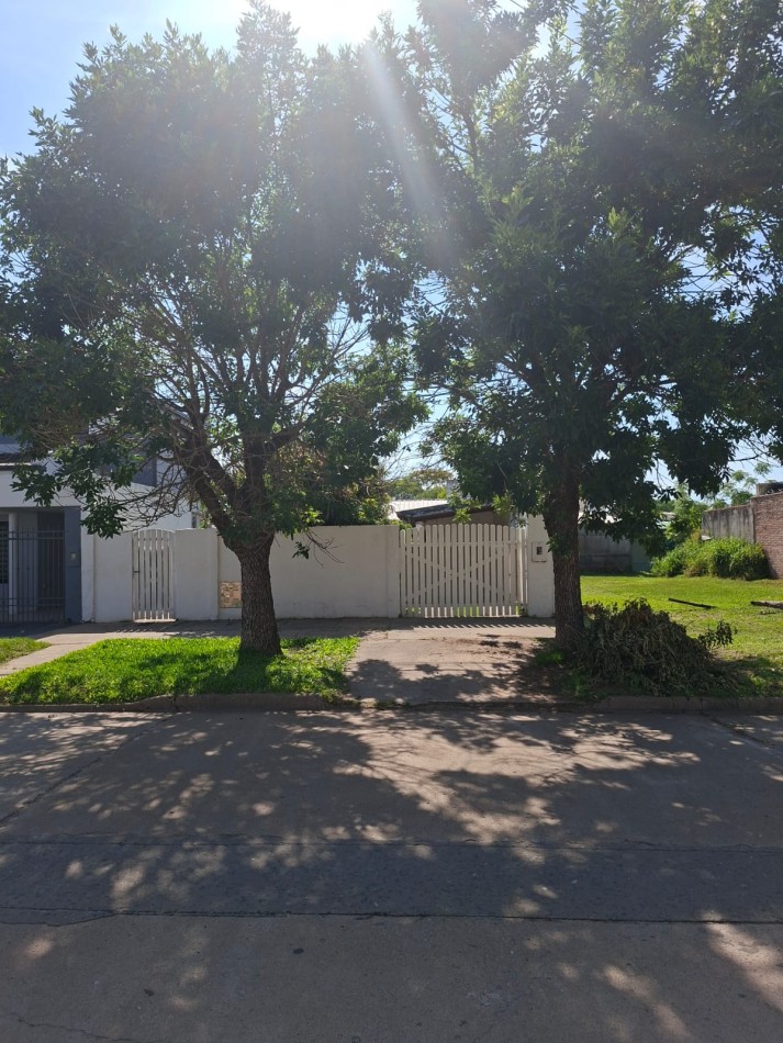 CASA EN VENTA- CORONDA