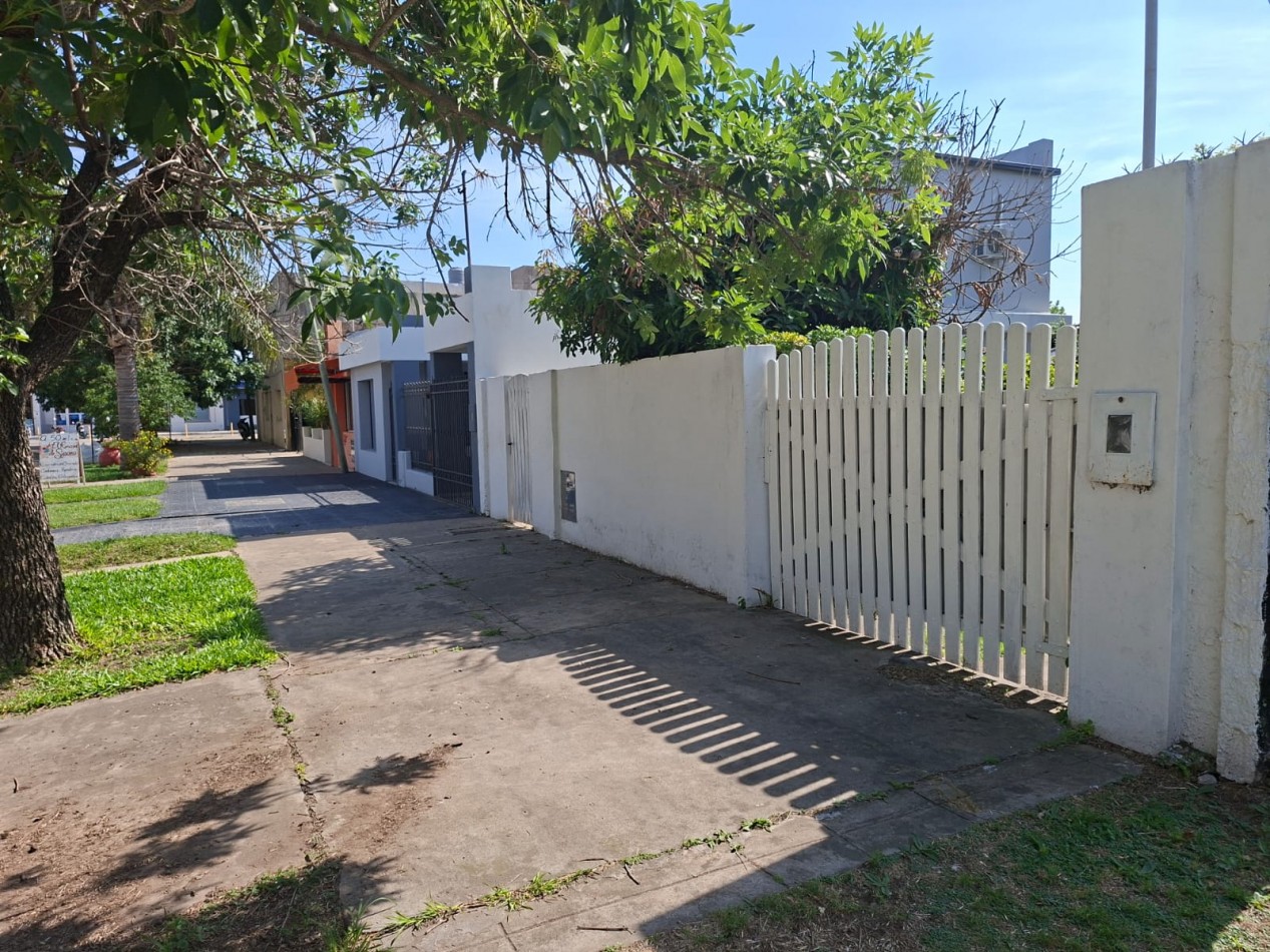 CASA EN VENTA- CORONDA