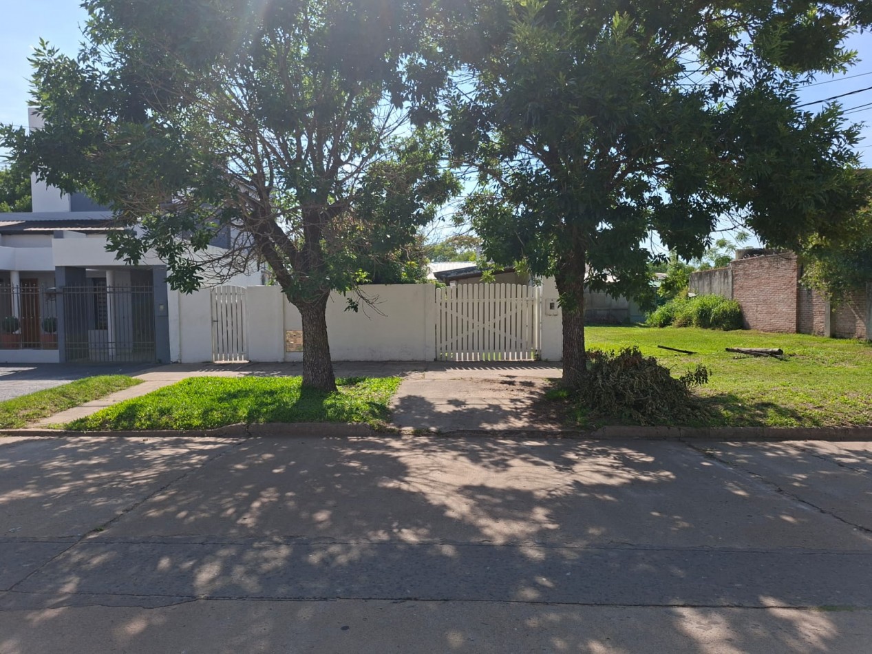 CASA EN VENTA- CORONDA