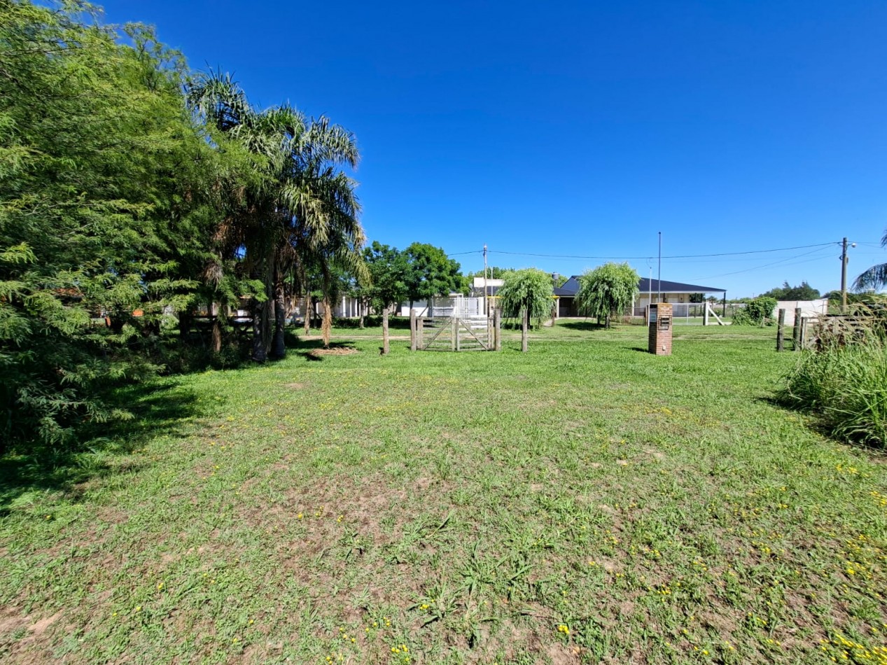 Ref. No 1335. En Venta dos lotes en Bo Basualdo Coronda. Proximo al rio. 