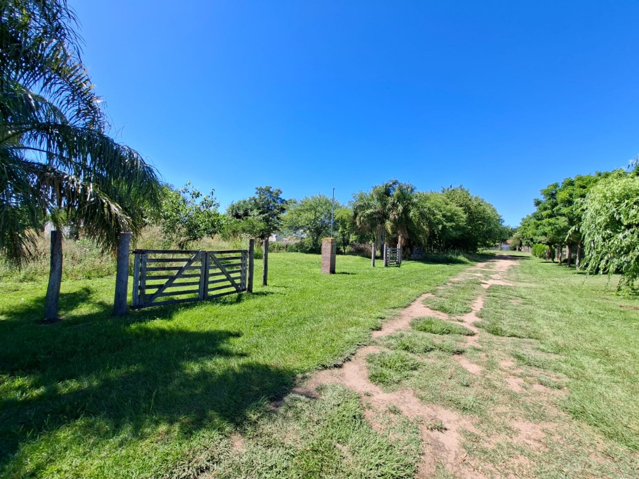 Ref. No 1335. En Venta dos lotes en Bo Basualdo Coronda. Proximo al rio. 