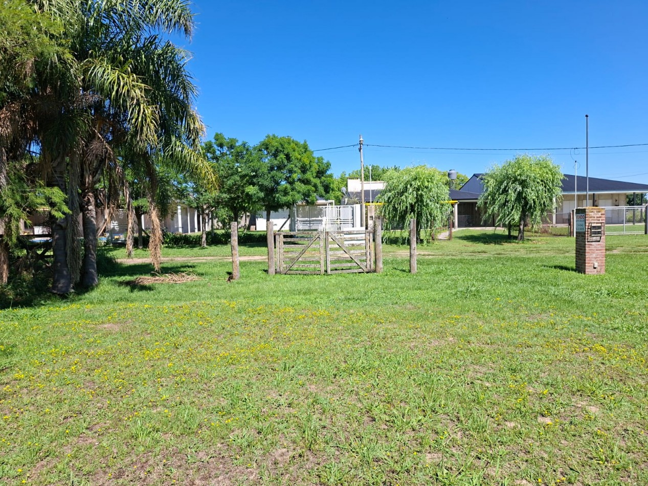 Ref. No 1335. En Venta dos lotes en Bo Basualdo Coronda. Proximo al rio. 