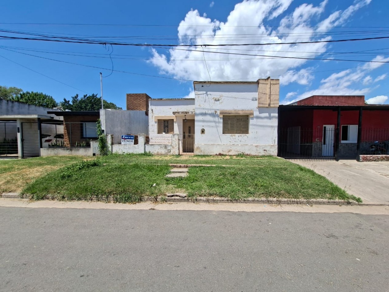 Ref. No 498. CASA EN VENTA- CORONDA