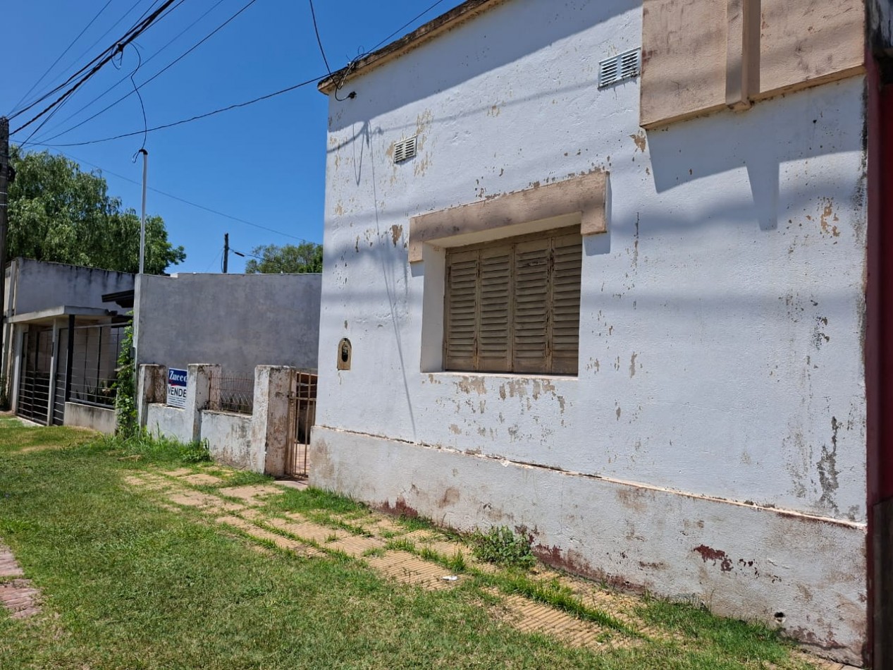 Ref. No 498. CASA EN VENTA- CORONDA