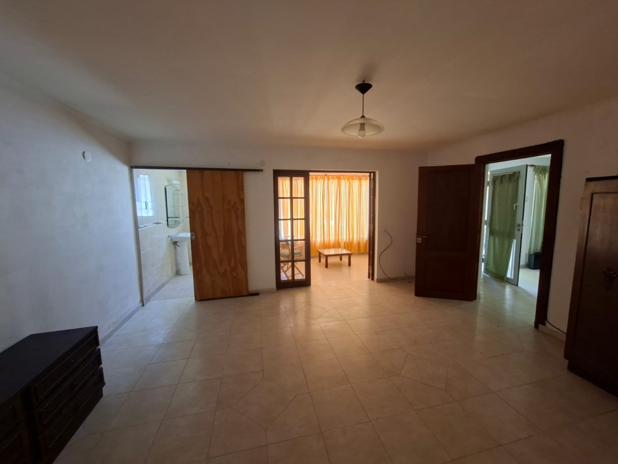 CASA EN VENTA- CORONDA