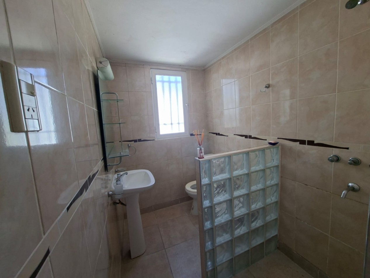 CASA EN VENTA- CORONDA