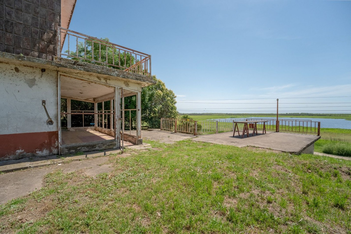 EN VENTA HERMOSO INMUEBLE EN BARRIO GALVEZ- CORONDA - Ref. No 1342