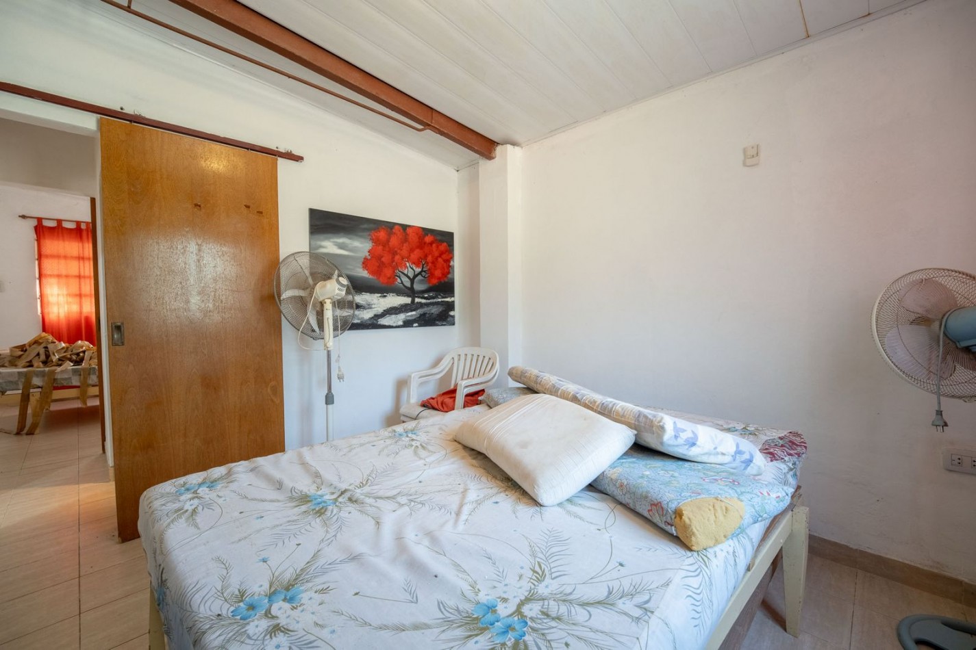 EN VENTA HERMOSO INMUEBLE EN BARRIO GALVEZ- CORONDA - Ref. No 1342