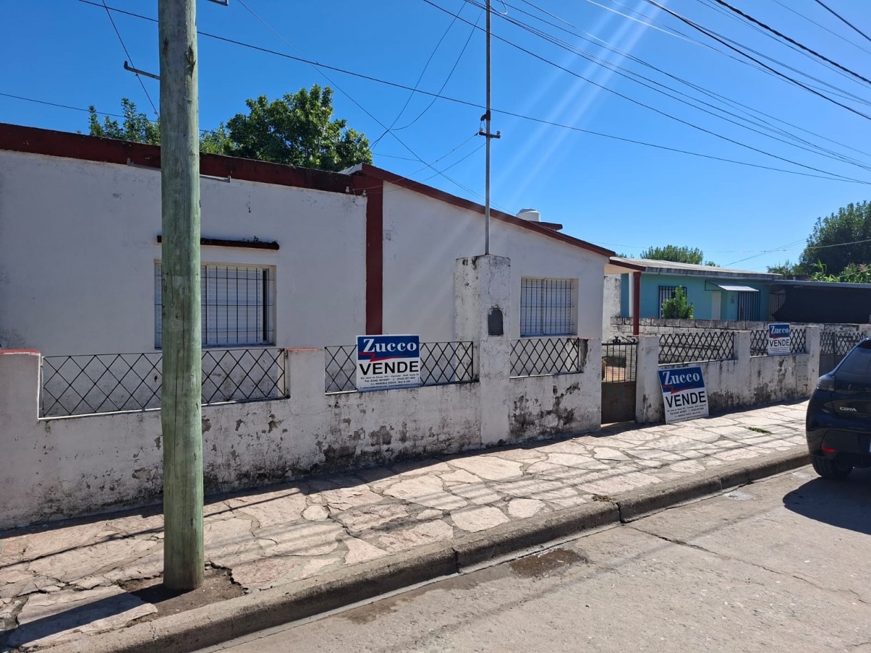 Venta casa con gran terreno - Ref. 1341