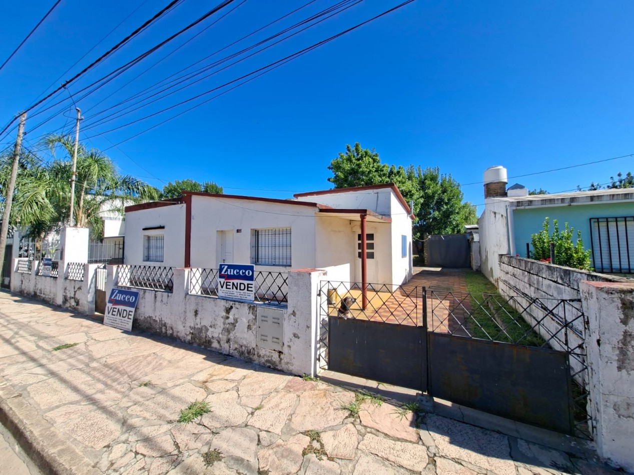 Venta casa con gran terreno - Ref. 1341