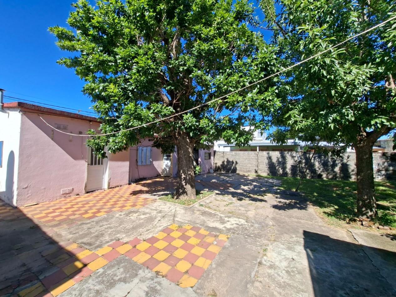 Venta casa con gran terreno - Ref. 1341