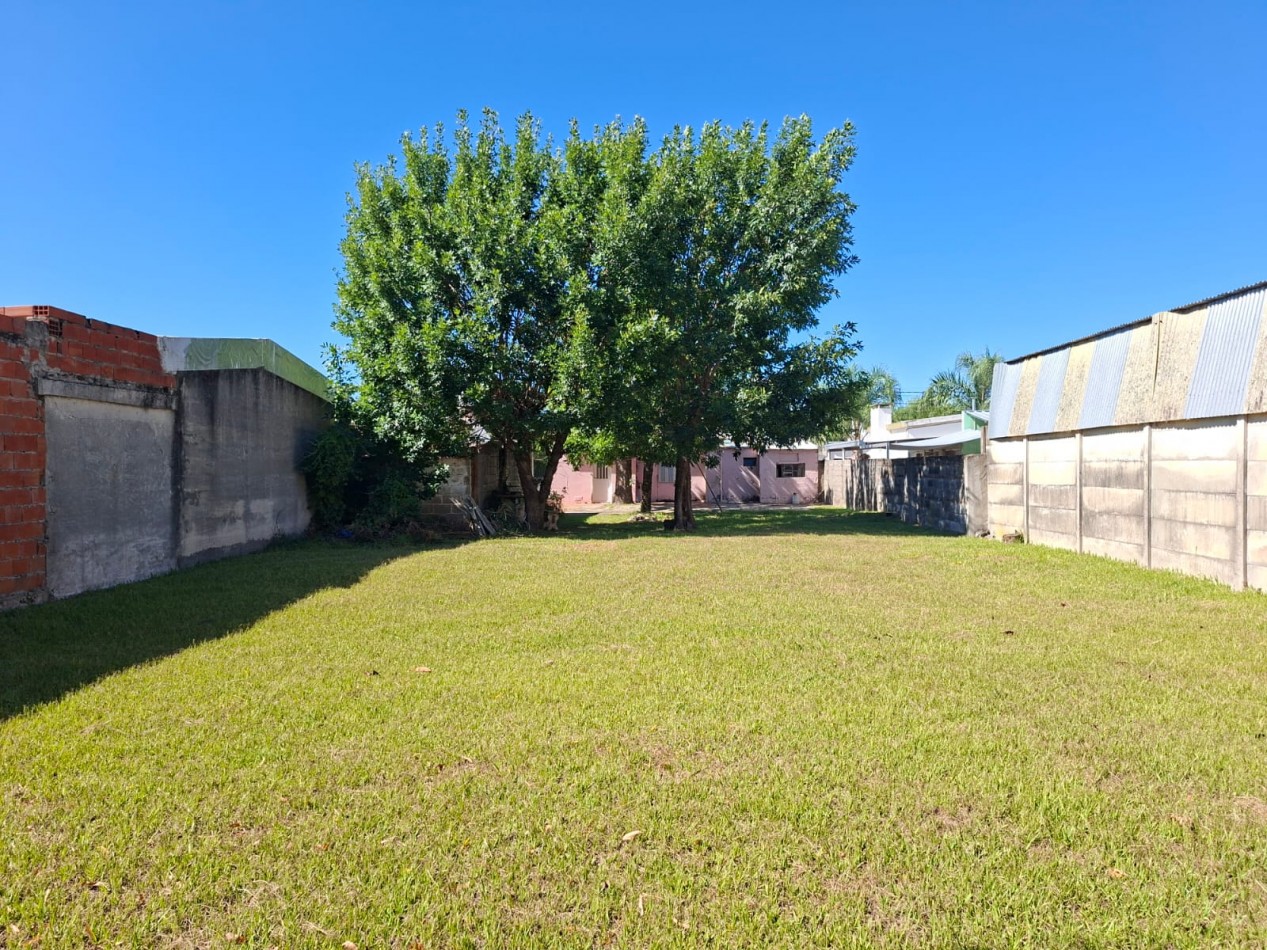 Venta casa con gran terreno - Ref. 1341