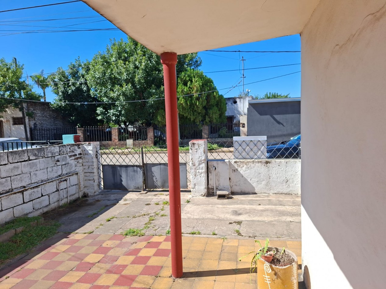 Venta casa con gran terreno - Ref. 1341