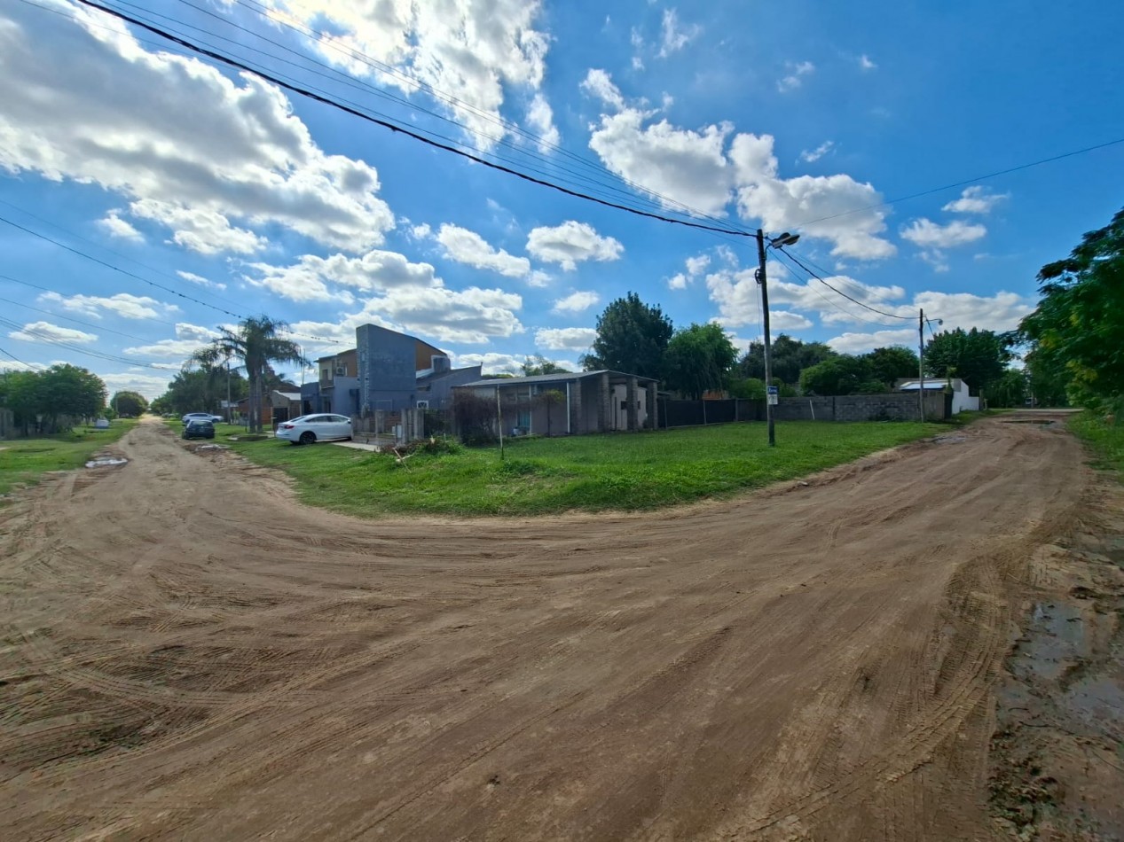 VENTA LOTE  EN ESQUINA 10 X 25 - REF. No 1367