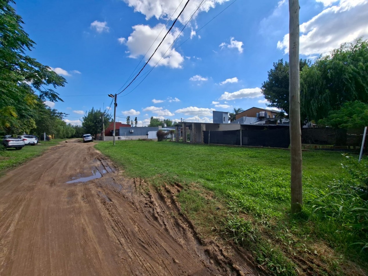 VENTA LOTE  EN ESQUINA 10 X 25 - REF. No 1367