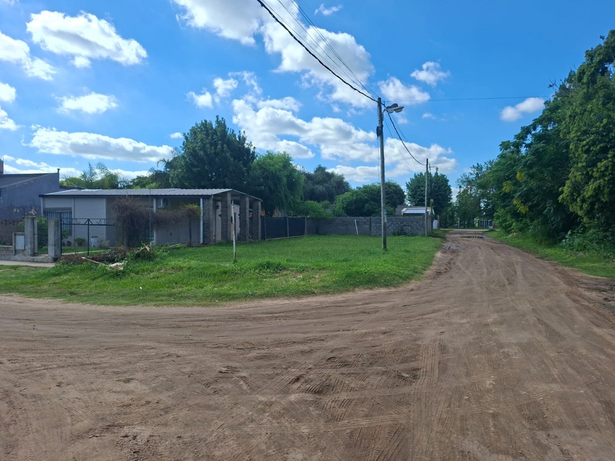 VENTA LOTE  EN ESQUINA 10 X 25 - REF. No 1367