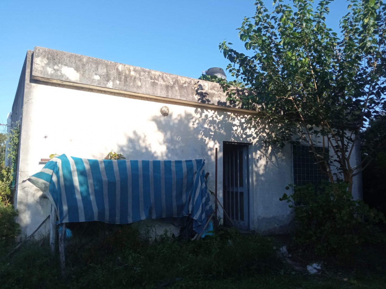 Oportunidad inversores!!!- Venta Casa con gran terreno