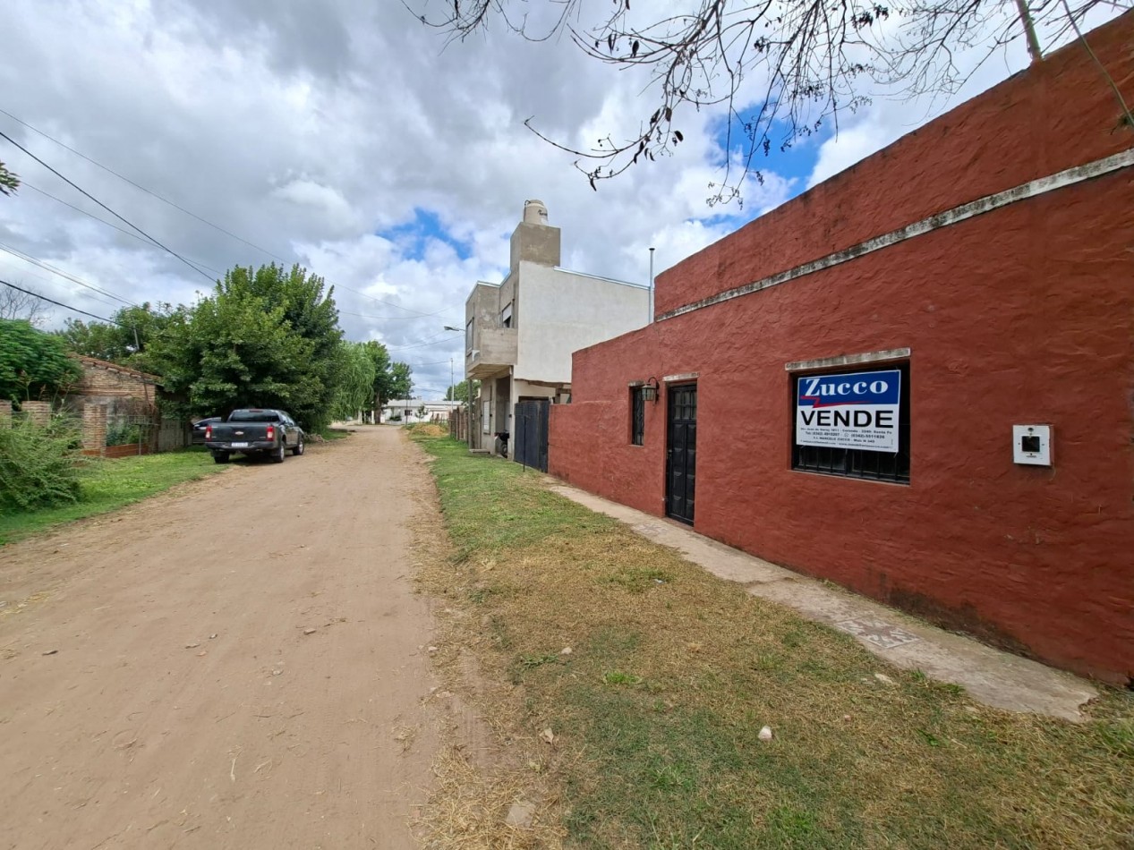 ¡OPORTUNIDAD! CASA EN VENTA- CORONDA