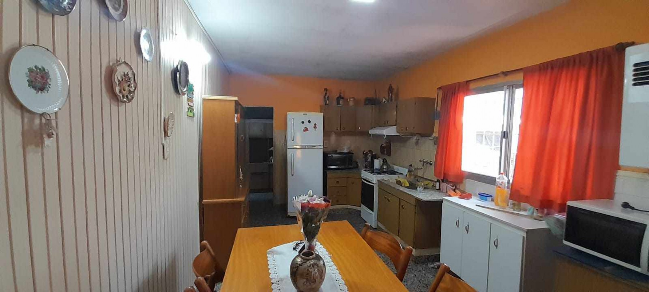 GRAN OPORTUNIDAD: CASA EN VENTA CORONDA - REF.No  1180