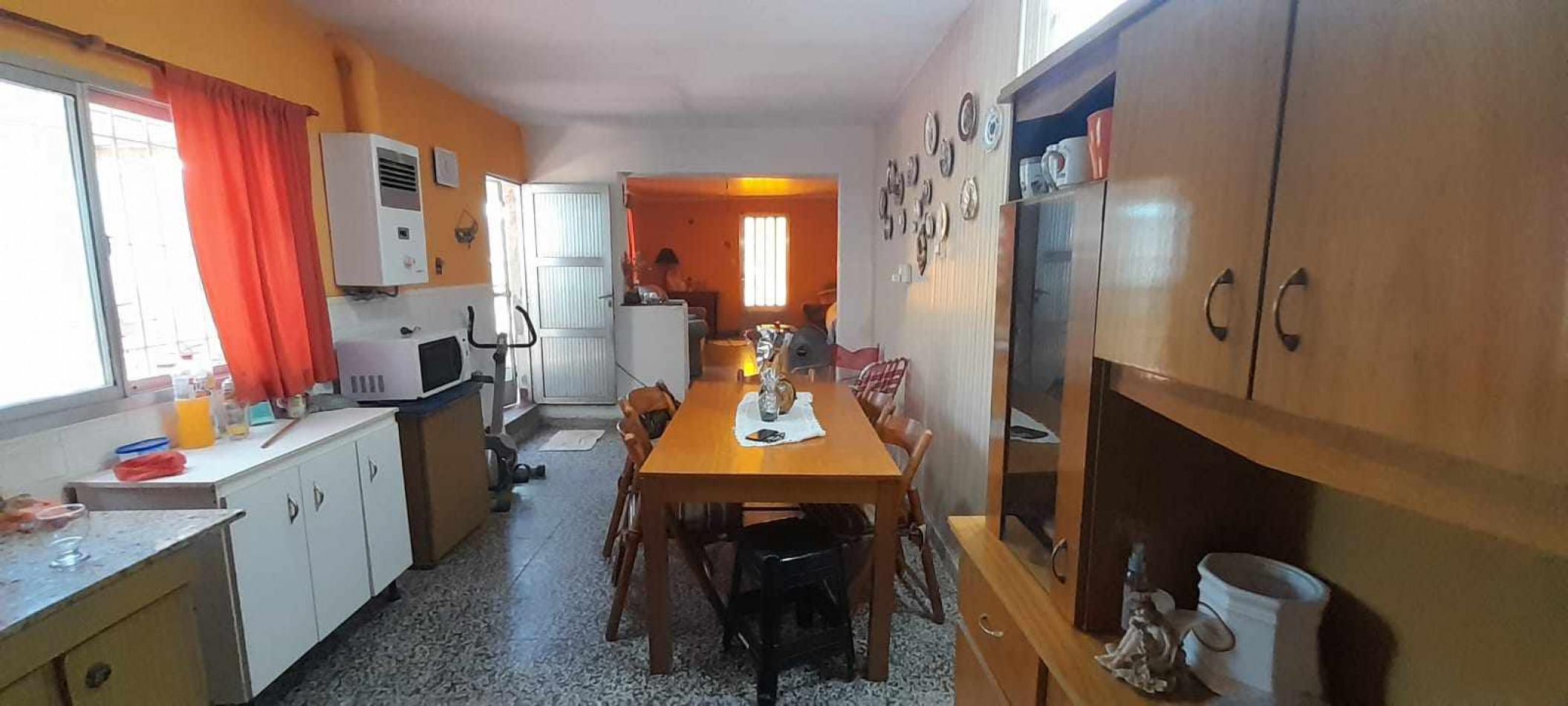 GRAN OPORTUNIDAD: CASA EN VENTA CORONDA - REF.No  1180