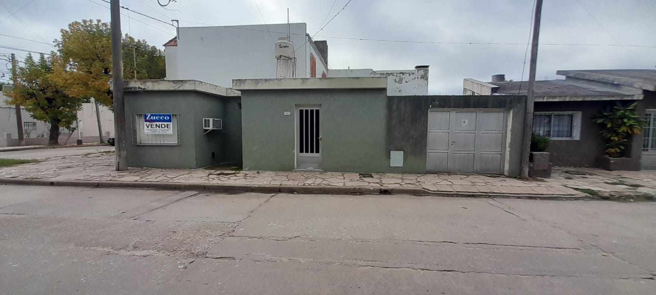 GRAN OPORTUNIDAD: CASA EN VENTA CORONDA - REF.No  1180