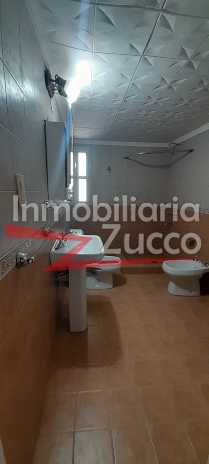 VENTA: CASA EN CORONDA CON HERMOSA VISTA AL RIO - Ref. 1101