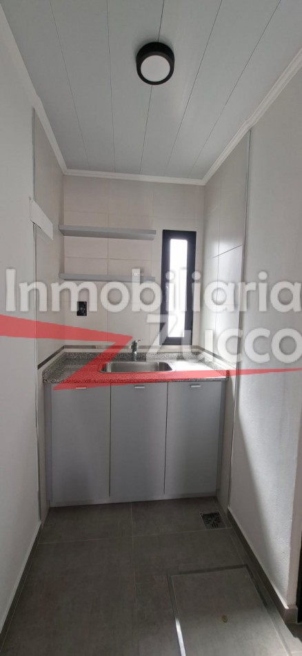 ALQUILO: LOCAL COMERCIAL CENTRICO PARA OFICINAS