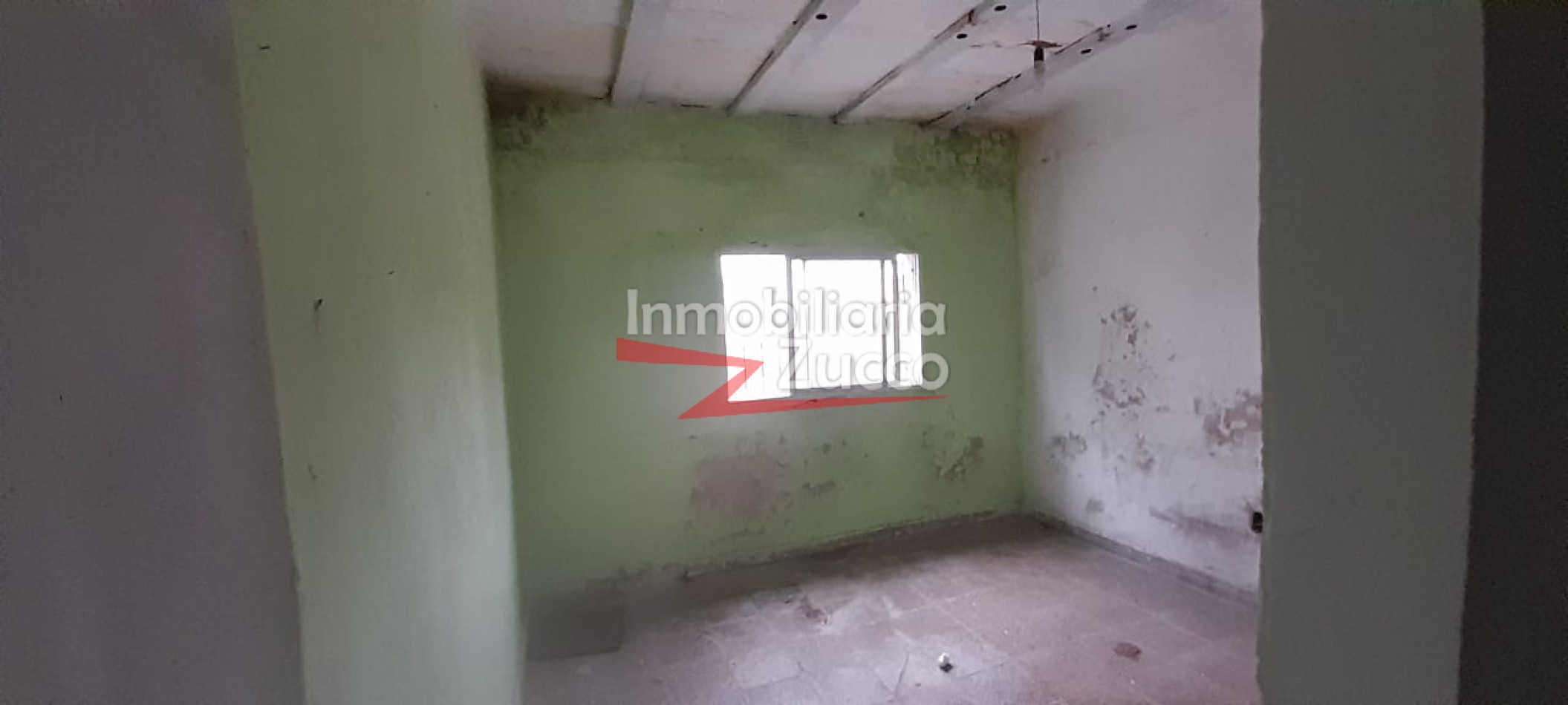 Venta: Importante inmueble ubicado en pleno centro de la cuidad de Coronda - Ref. 1311