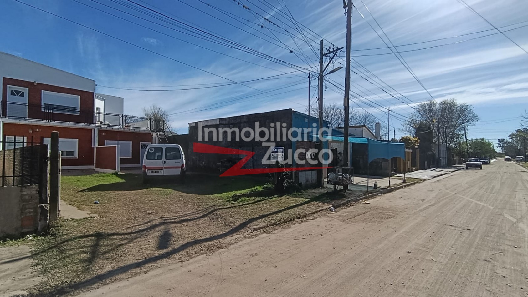 ALQUILO: DEPARTAMENTO EN PLANTA BAJA EN CORONDA