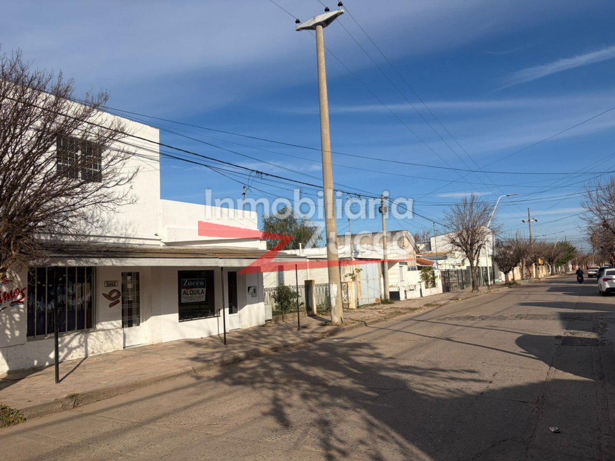 ALQUILO: LOCAL COMERCIAL + DEPARTAMENTO EN CORONDA