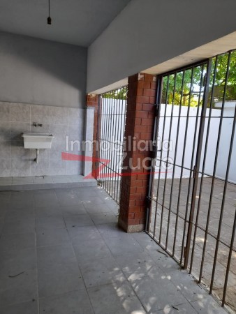 VENTA: CASA EN CORONDA - Ref. 829