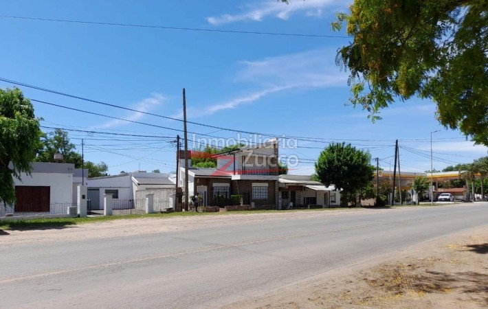 VENTA: CASA EN CORONDA - Ref. 829