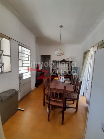 VENTA: CASA CON LOCAL EN CORONDA - Ref. 847
