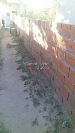 VENTA: CASA INTERNA EN CORONDA - Ref. 995