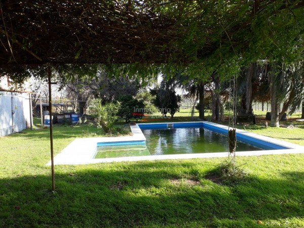 VENTA: CASA QUINTA - Ref. 242