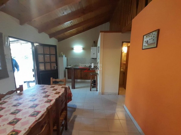 VENTA: DOS CABAÑAS EN BARRIO LOS PARAISOS - Ref. 1037