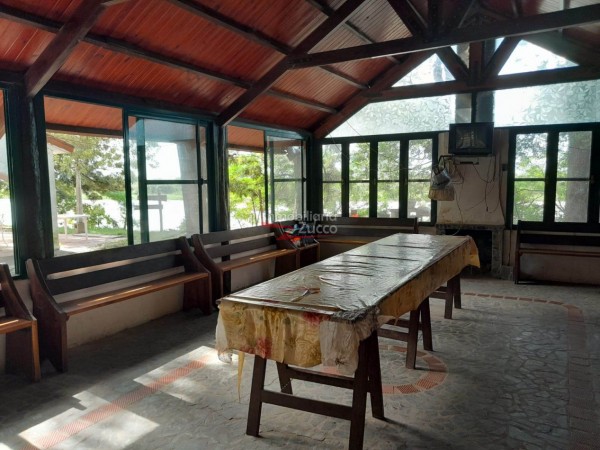 VENTA: QUINTA SOBRE EL RIO CORONDA - Ref. 1043