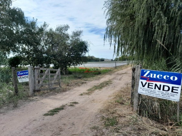 VENTA: QUINTA SOBRE EL RIO CORONDA - Ref. 1043