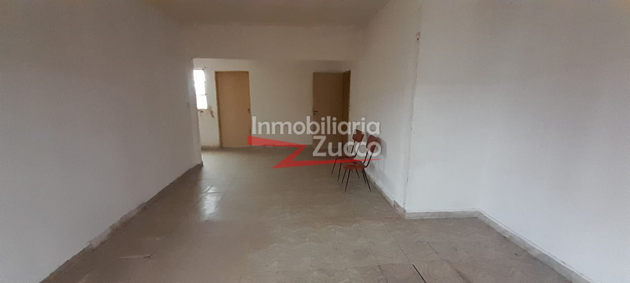 Venta: Importante inmueble ubicado en pleno centro de la cuidad de Coronda - Ref. 1311