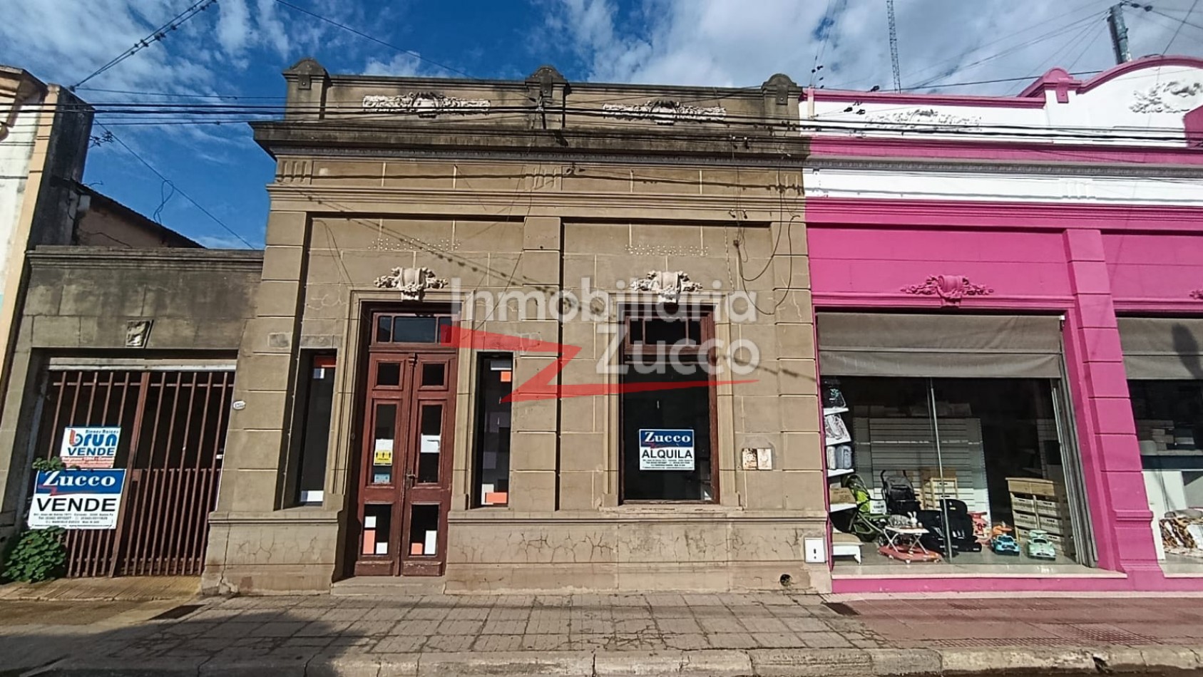 ALQUILO: LOCAL COMERCIAL CENTRICO EN CORONDA