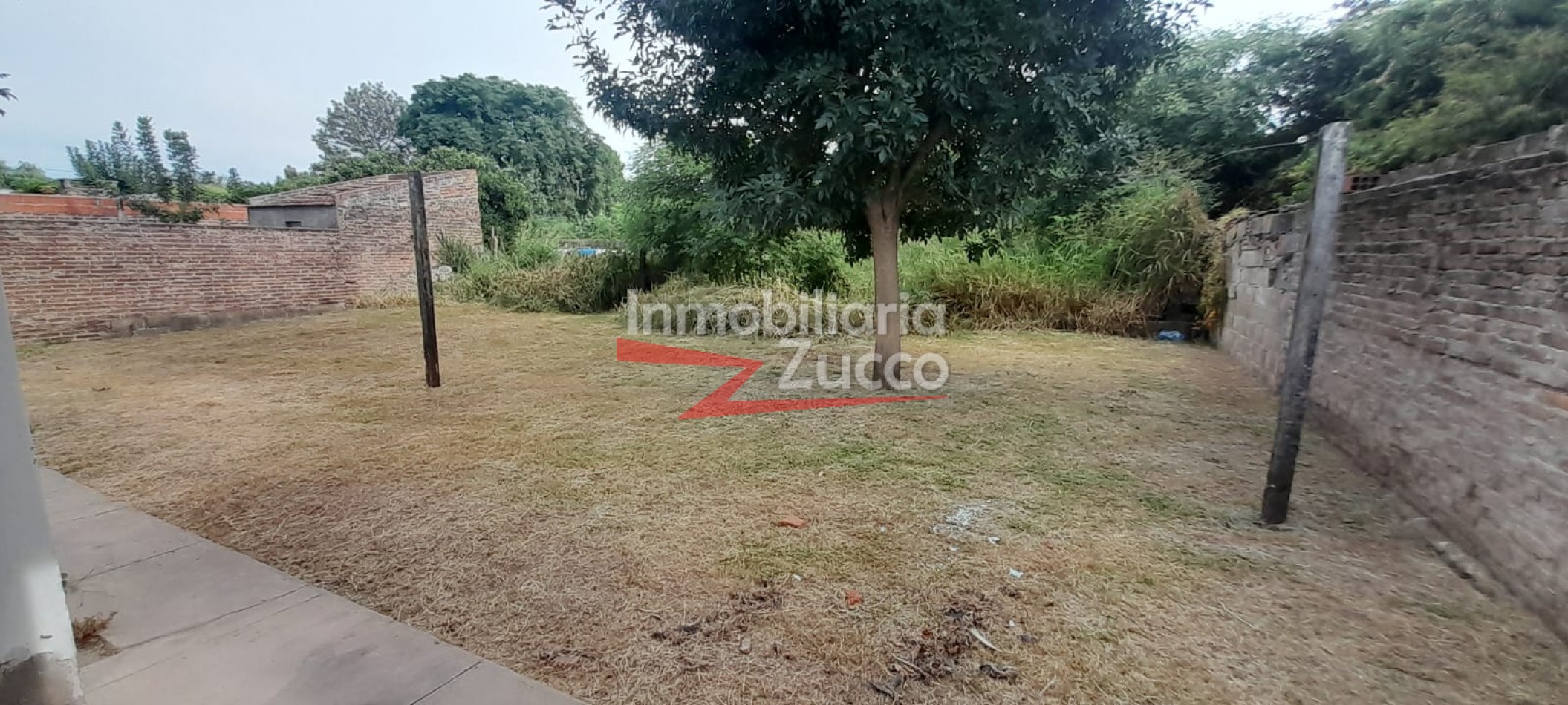 VENTA: CASA EN CORONDA - Ref. 1138