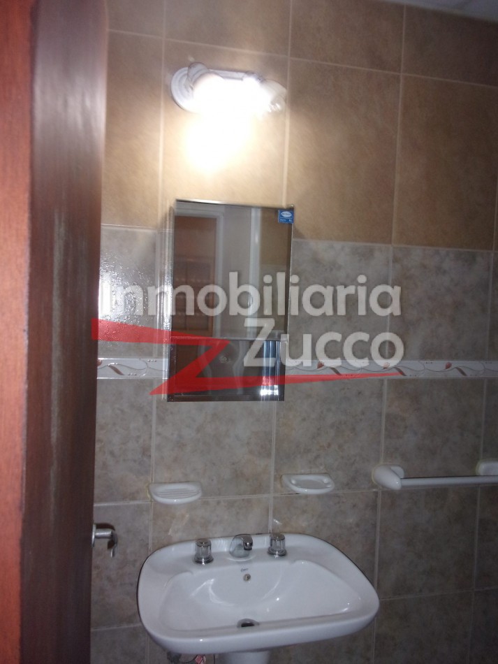 ALQUILO: DEPARTAMENTO INTERNO EN CORONDA
