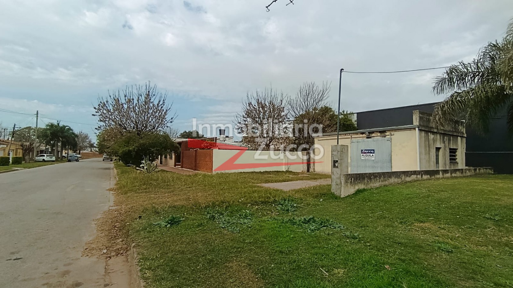 ALQUILO: GALPON EN CORONDA