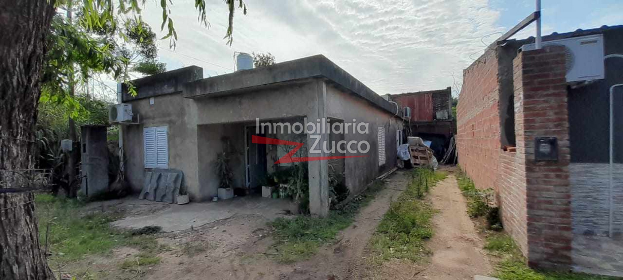 VENTA: CASA EN CORONDA - Ref. 1105