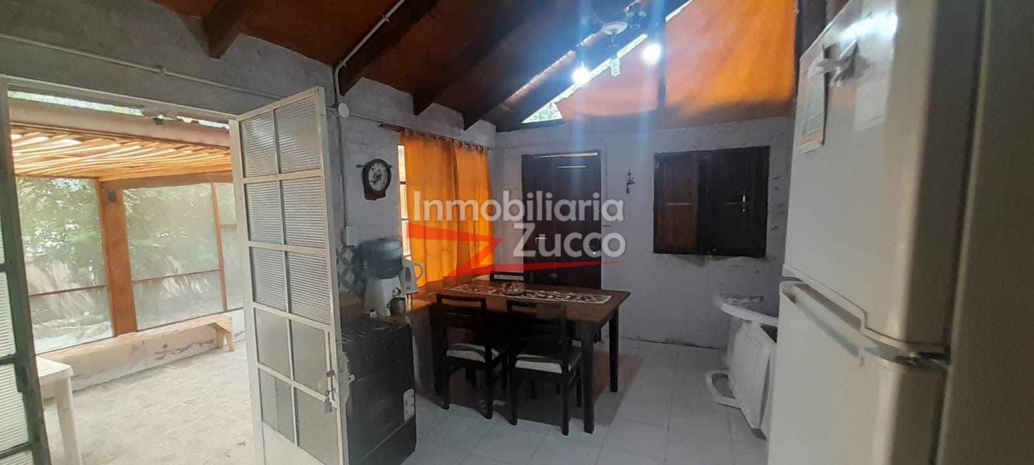 VENTA:DOS CABAÑAS SOBRE EL RIO EN DESVIO ARIJON - Ref. 1148
